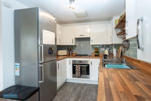 Kitchen- click for photo gallery